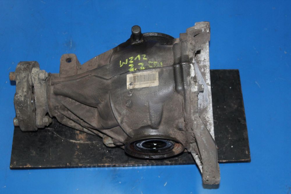 MERCEDES E W212 2.2 CDI MOST TYŁ TYLNY DYFER