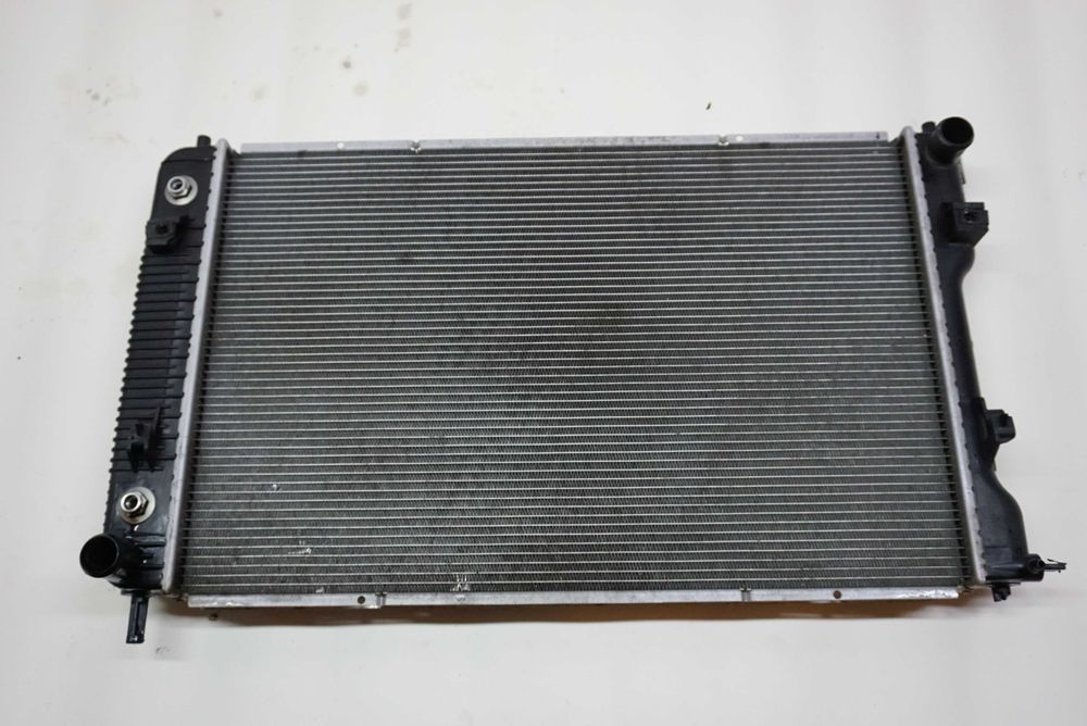 Радіатор Chevrolet Equinox\Шевроле ЕквІнокс 2.4 (2010-2016)