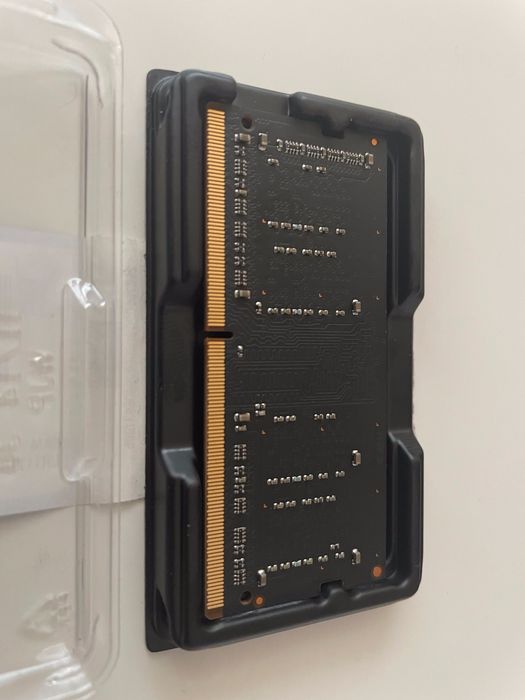 Memoria Ram Micron 4GB 1Rx16 DDR4 260-Pin