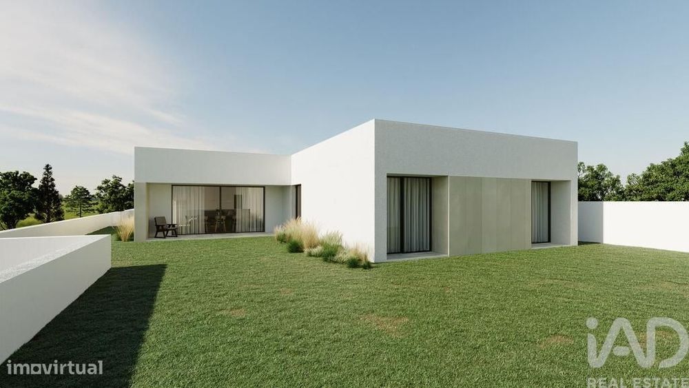 Casa / Villa T3 em Monte Real e Carvide de 275,00 m2
