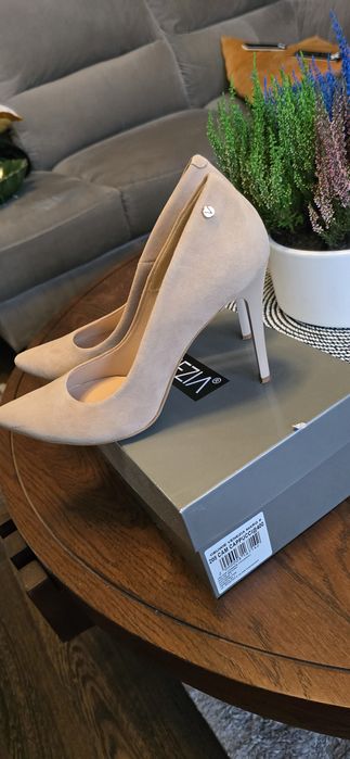 Buty beżowe Venezia 40