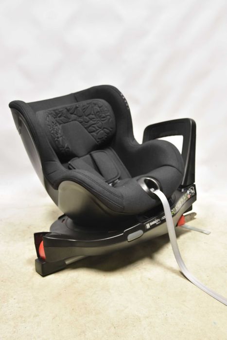 Britax Romer Swingfix M i-Size 0-18 NIEMALŻE JAK NOWY! Sygnowany Volvo