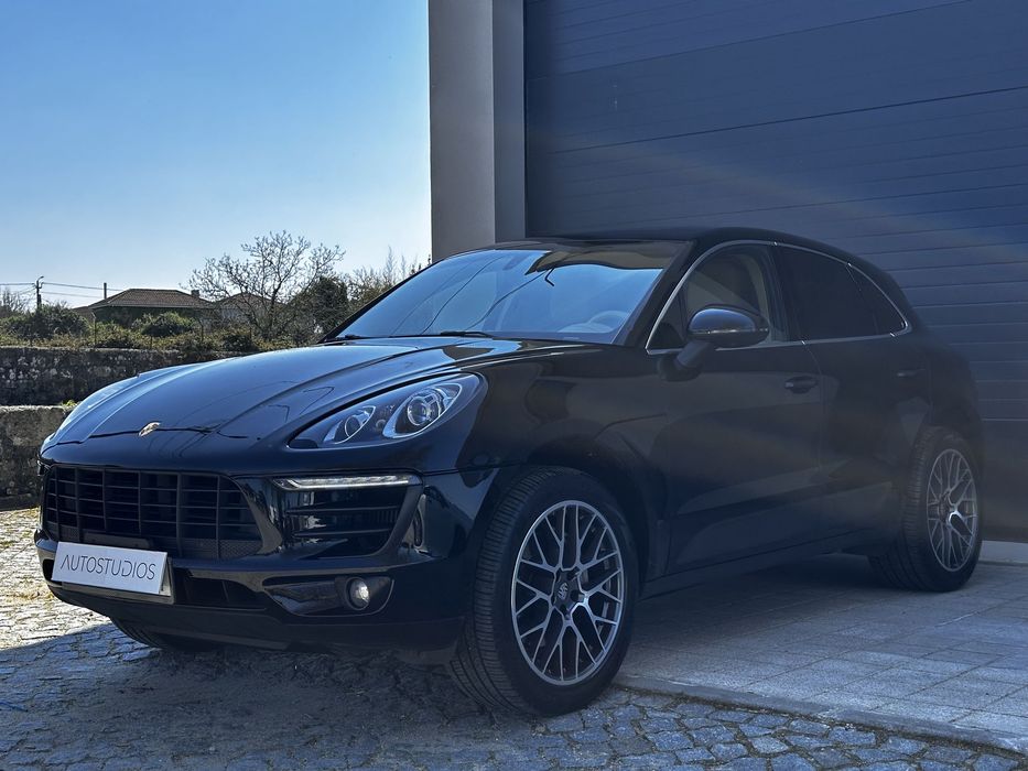 Porsche Macan S