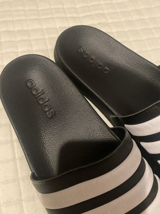 Vendo/ Troco Chinelos Adidas