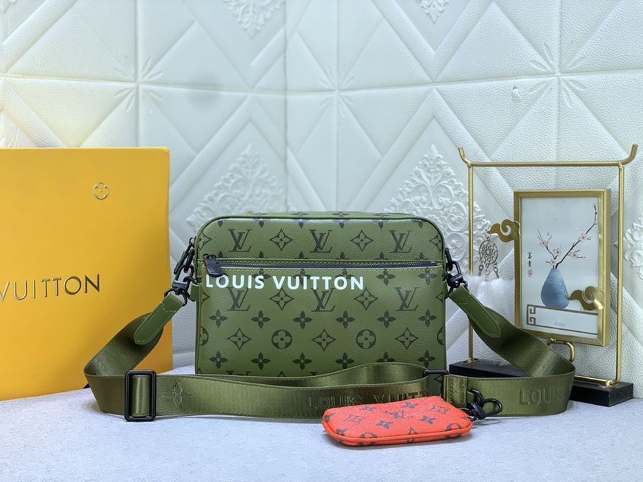 Louis Vuitton зеленая сумка хаки мужская унисекс кожаная оригинал