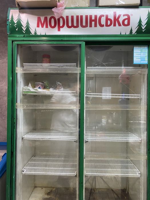 Терміново Холодильник 2х дверний для напрїв