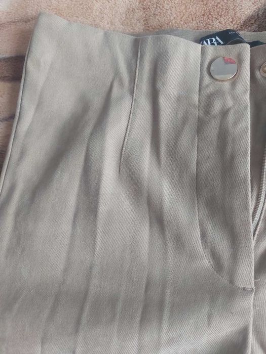 Продам 2 штанів жіночих