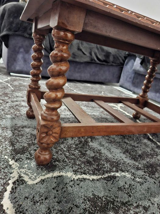 Mesa de centro em madeira