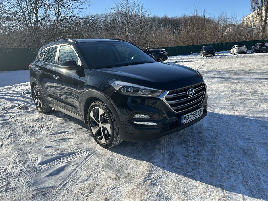 Офіційне авто ,максимальна комплектація