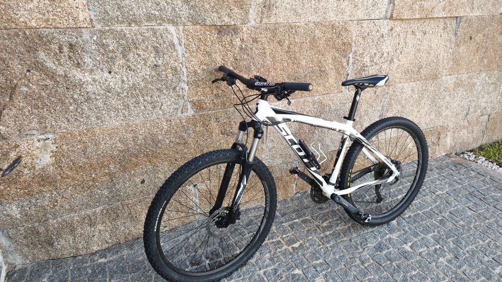 Bicicleta de Montanha SCOTT Aspect – bom Estado!
