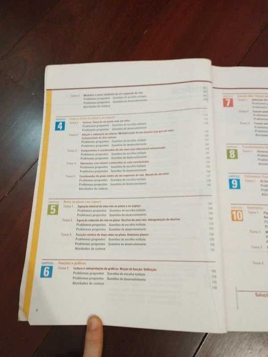 Livro de exercícios de Matemática A 10° ano