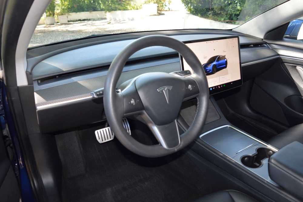 Tesla Model 3 Performance