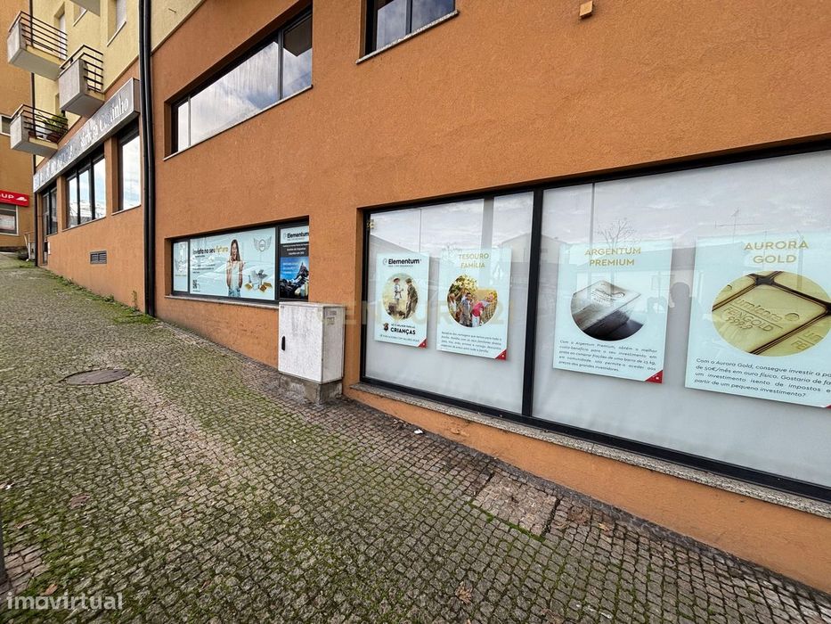 Loja - Centro Paredes