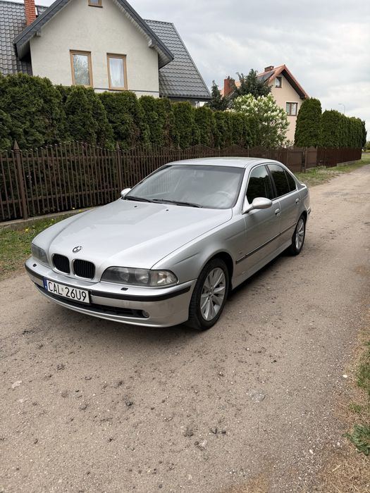 BMW E39 525 2000 Rok