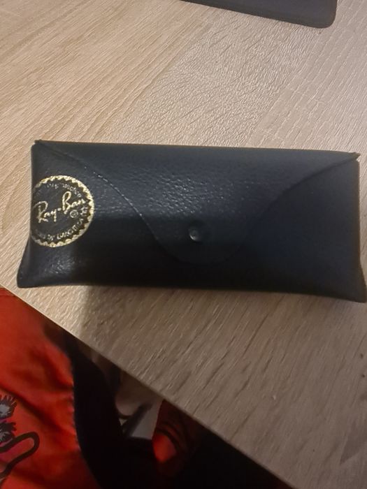 Vendo capa Ray Ban de oculos