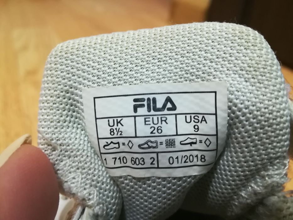 Продам Кросовки FILA