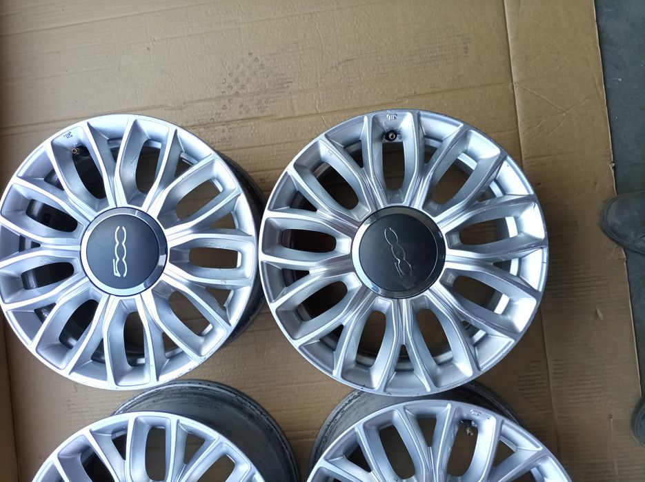 Fiat 500 felgi aluminiowe 6J15 et35  oryginał  4x98