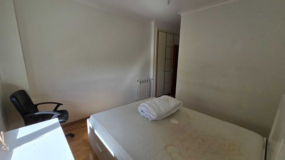 Arrenda-se Quarto Suite + Casa de Banho Privativa - Quinta do Castelo