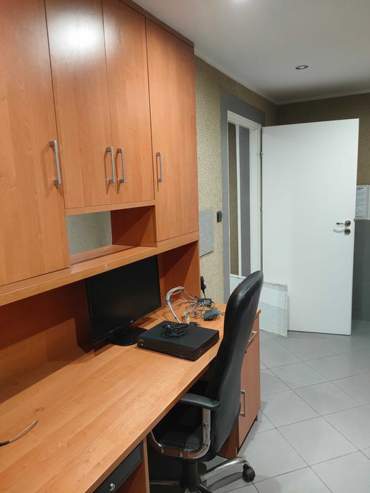 LOKAL Do Wynajęcia   po drugiej stronie Biedronka