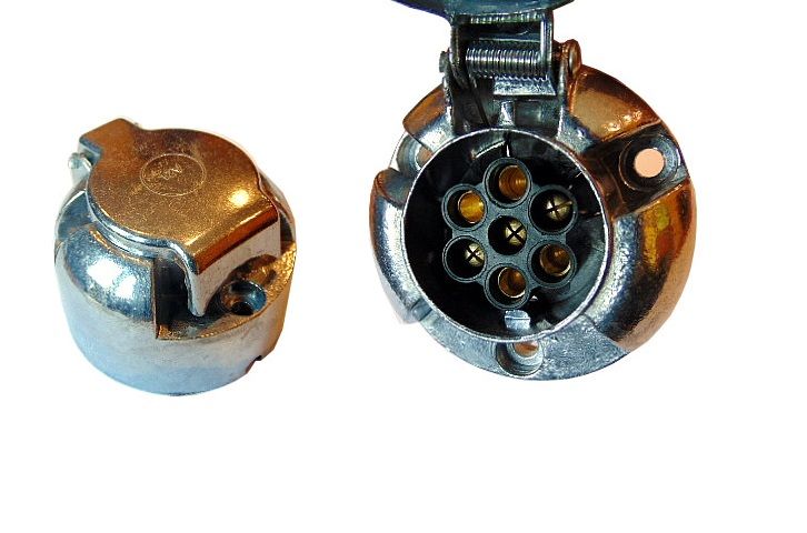 Gniazdo 12V - 7 PIN przyczepa laweta naczepa - Faktura