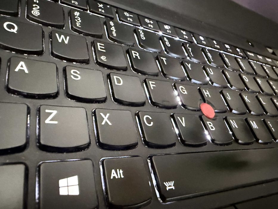 Lenovo ThinkPad T490|14"FullHD|i5-8265U Quad Core|8Gb Ram|Ssd 256Gb|