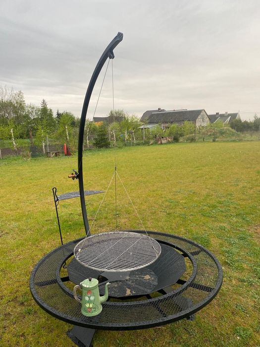Duży grill ogrodowy palenisko wysokość regulowana