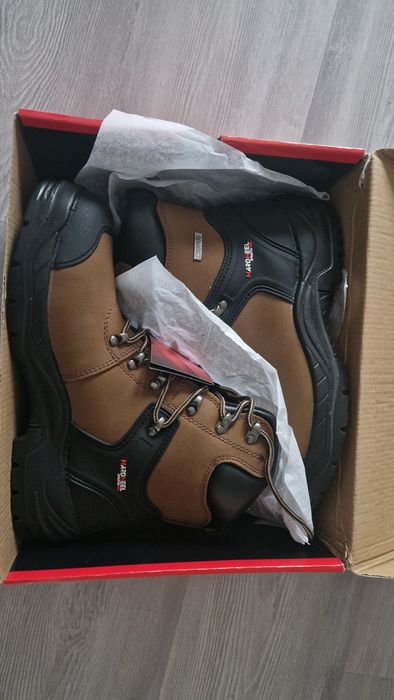 Buty Footwear r 43 męskie