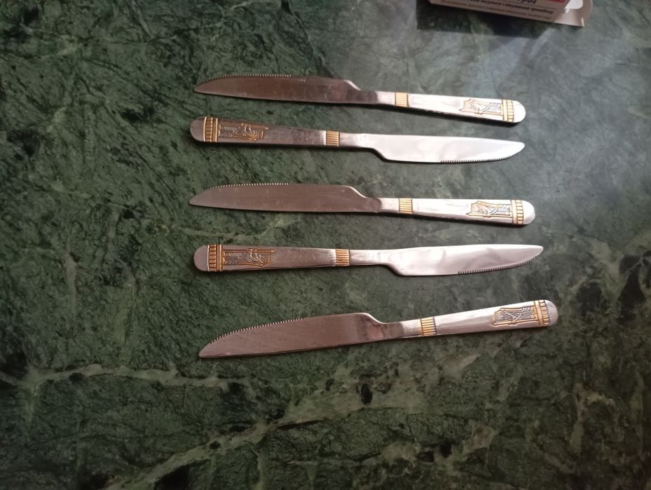 Цена за всё.Кухонные, столовые ножи сервировочные восточные золоченные