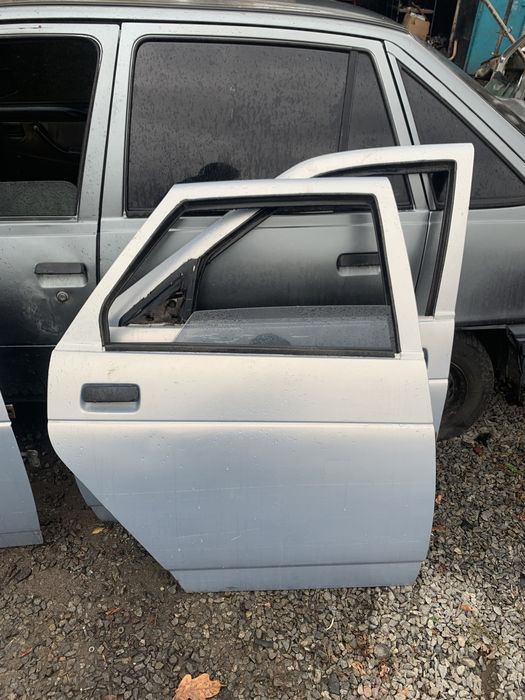 Двери ваз 2110 2111 2112