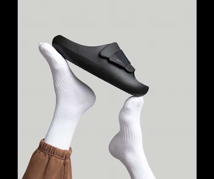 Тапочки CROCS Mellow Luxe