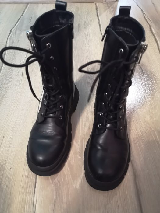 Sprzedam czarne kozaki r. 36 deichmann