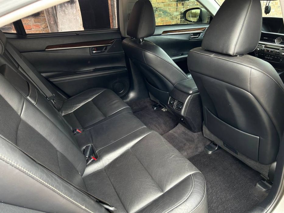 Lexus ES 350 2014 року