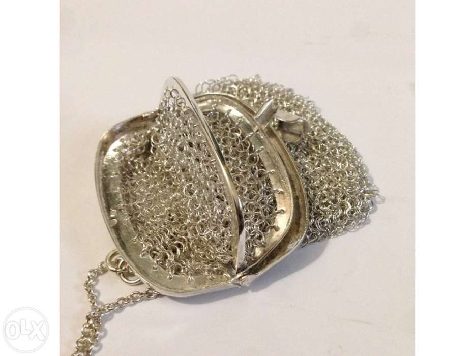 Carteira / porta moedas  em prata com três divisões