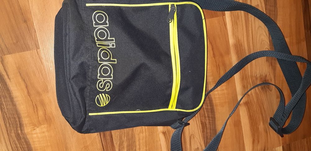 Torebka listonoszka adidas