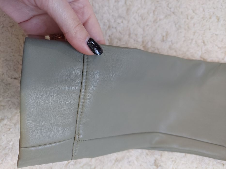 Шкіряни штани для дівчинки. Розмір 116