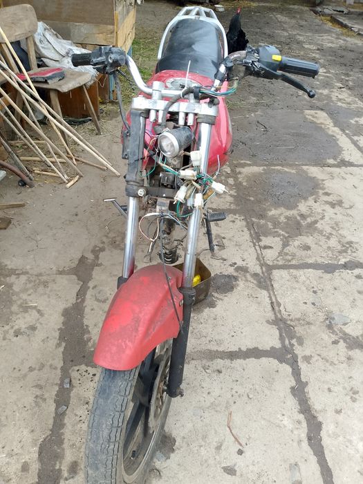 Продам мустанг 150