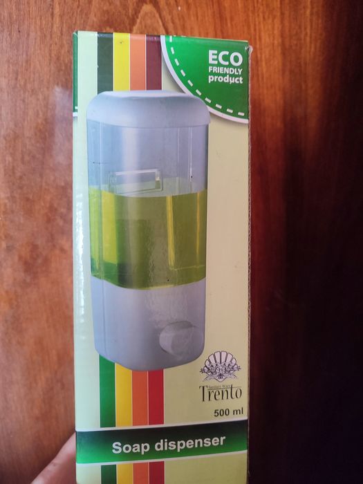 Дозатор для жидкого мыла или антисептика! 500 мл. Новый, в упаковке!