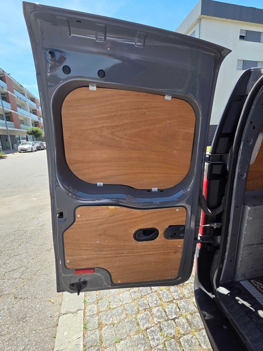 Uma carinha mercedes citan