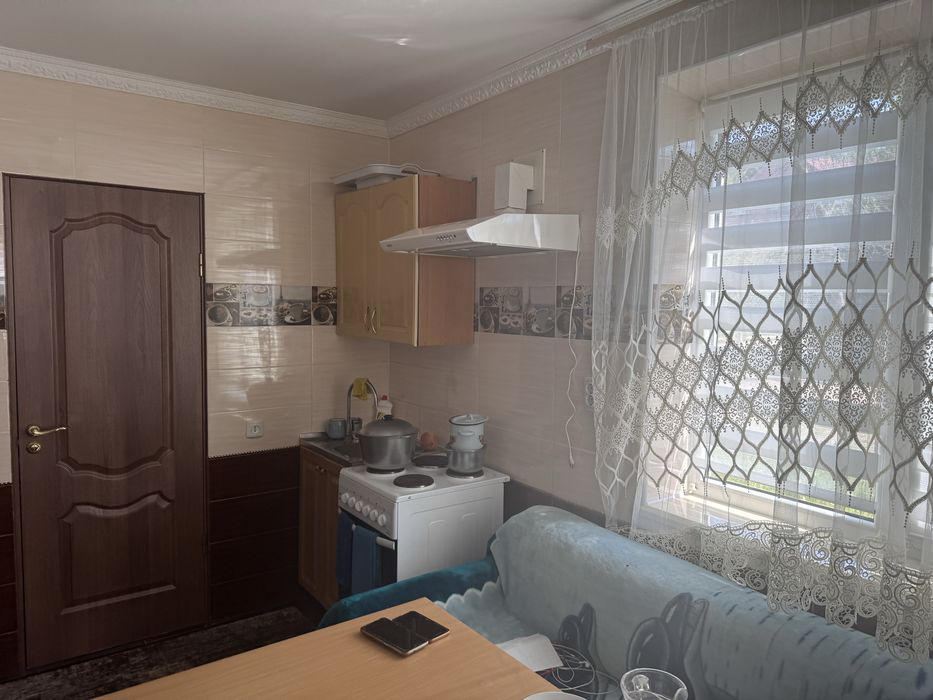 Продам будинок вул. Степового місто Чернівці.