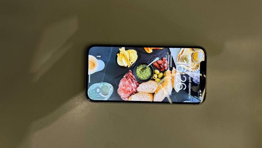 Apple iPhone 12 64GB (Green) можливий торг