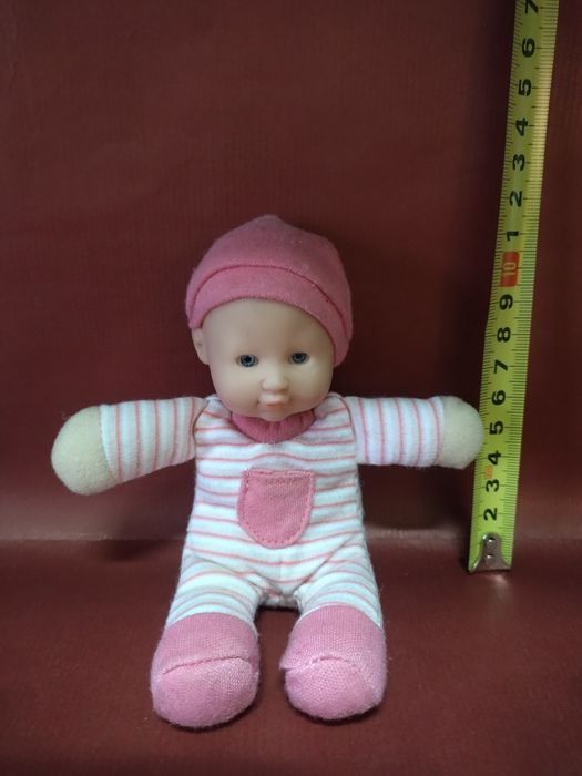 Boneca com oferta de outro