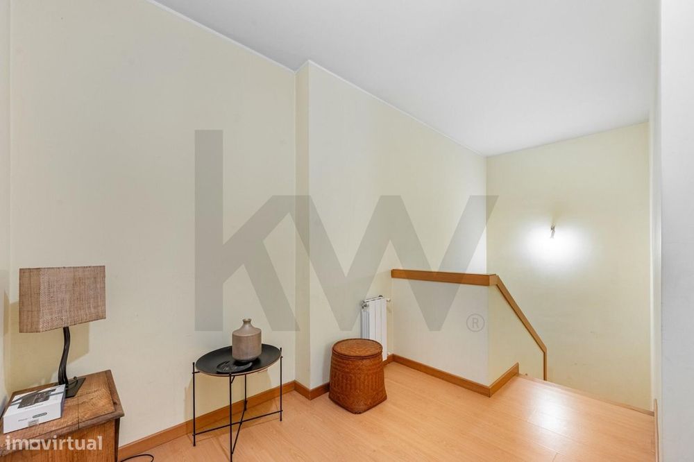 Apartamento T2 Duplex com 137 m2 em Vila Nova da Telha, Maia — Lugar d