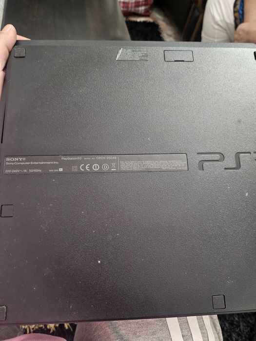 Playstation 3  320 gb com jogos