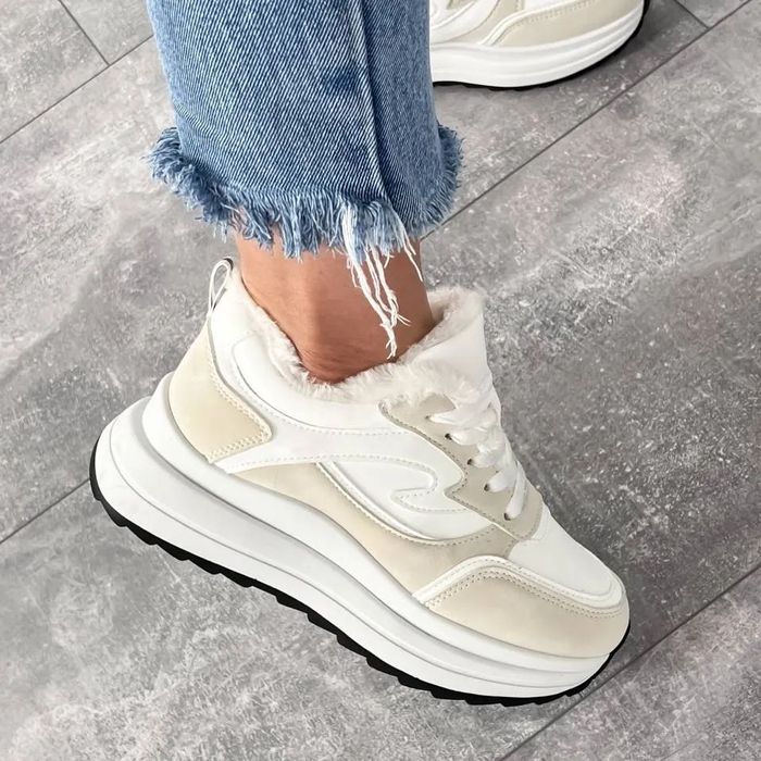 Зимові кросівки, білі зимові кросівки, чорні зимові кросівки