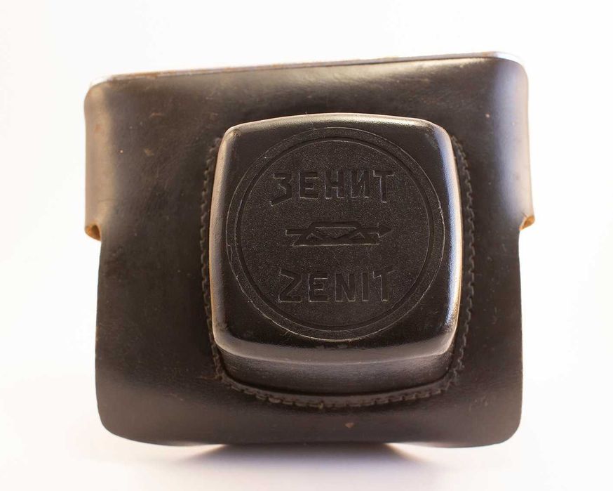 Estojo Máquinas Fotográficas X3: Voigtlander x2; Zenit (ler descrição)