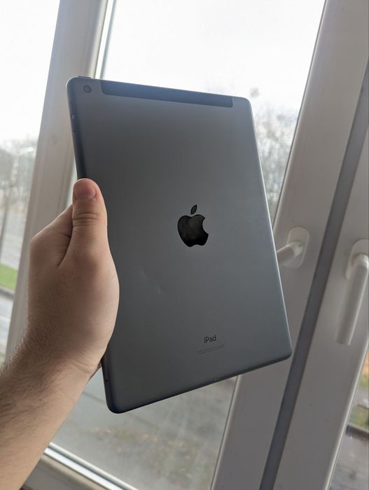 iPad 7 32gb 87% акб