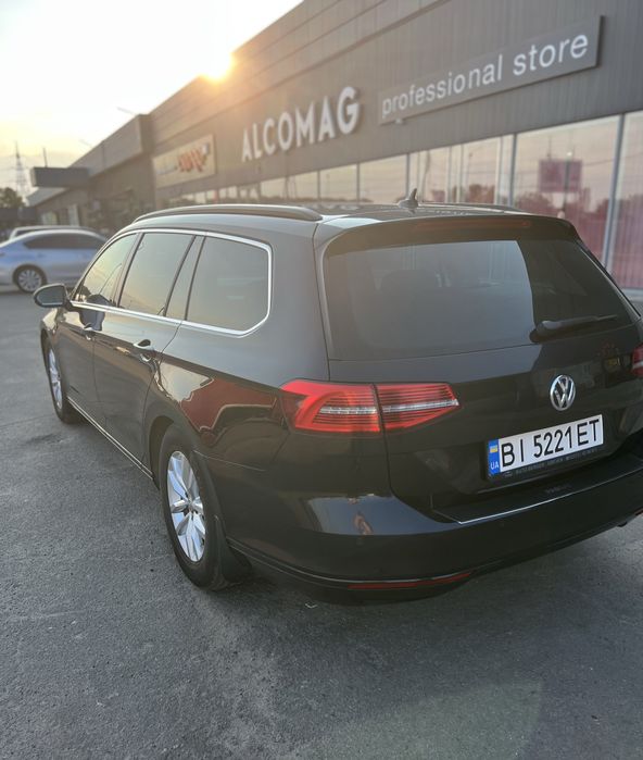 Продам Volkswagen Passat 2016