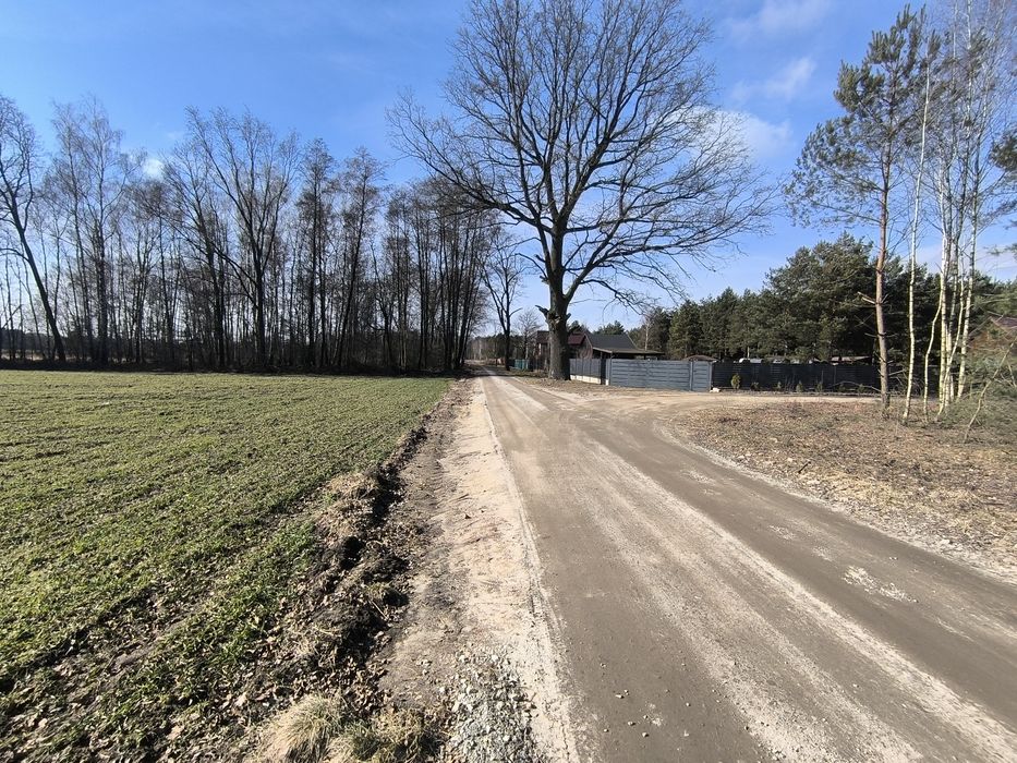 Działka budowlana 3800 m kw. Malanów gm. Lutomiersk