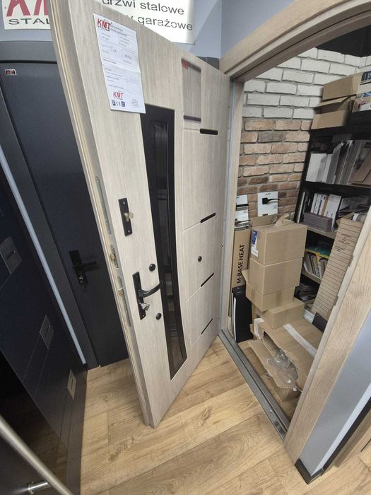 Drzwi zewnętrzne stalowe KMT 75 Perfect Glass 90Lewe