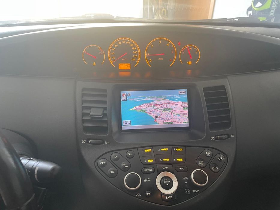 Nissan Primera  1.9 DCI full extras